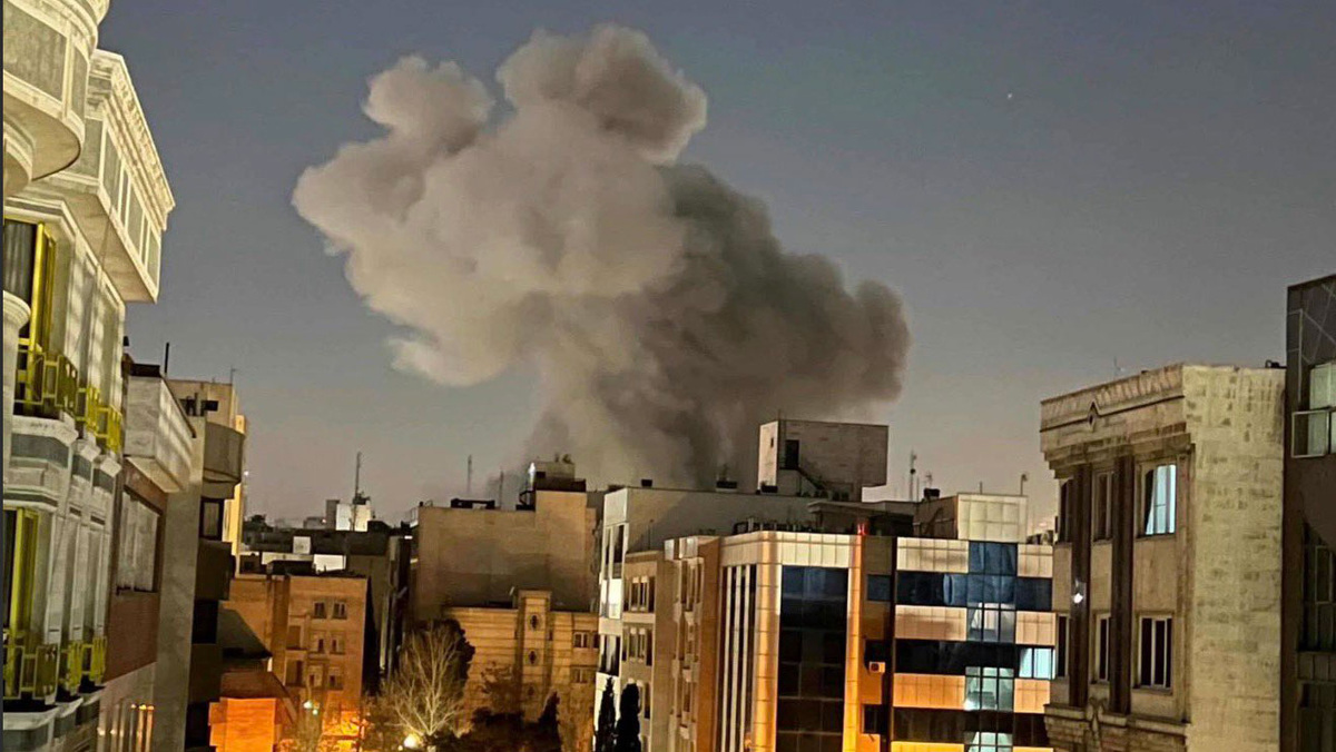    США и Израиль нанесли удар по зданию гостелерадиокомпании Ирана