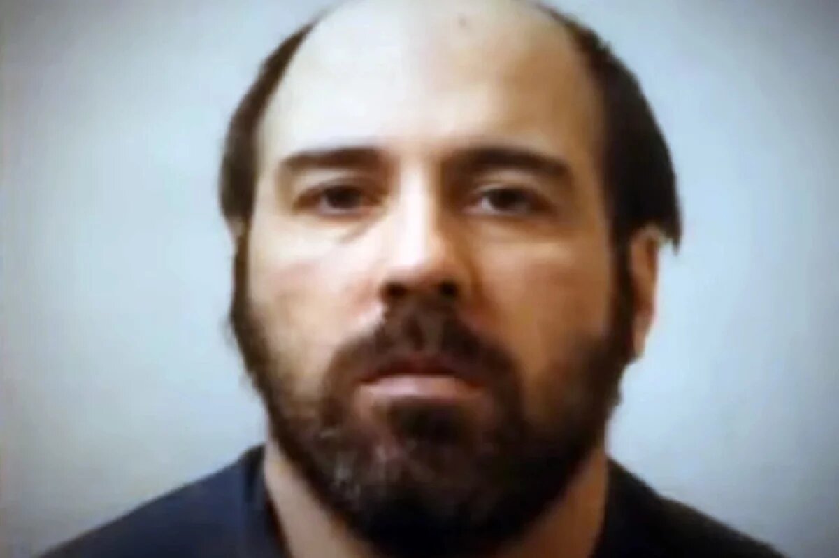    Пол Стефани.