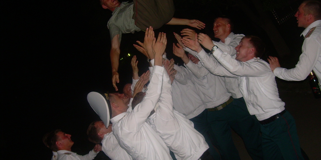 Празднование "тысяча и одной ночи": Традиции в училищах никто не отменял...