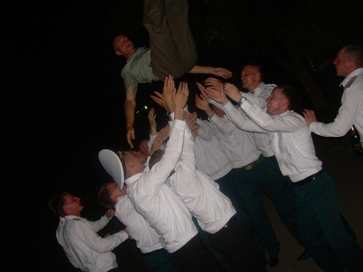 Тоже традиция.