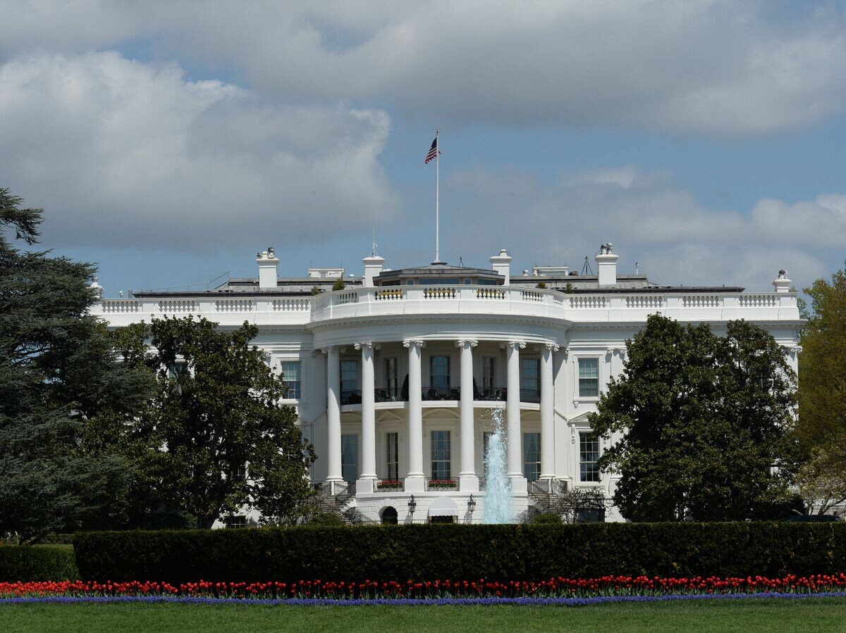    Официальная резиденция президента США - Белый дом в Вашингтоне | © РИА Новости / Наталья Селиверстова