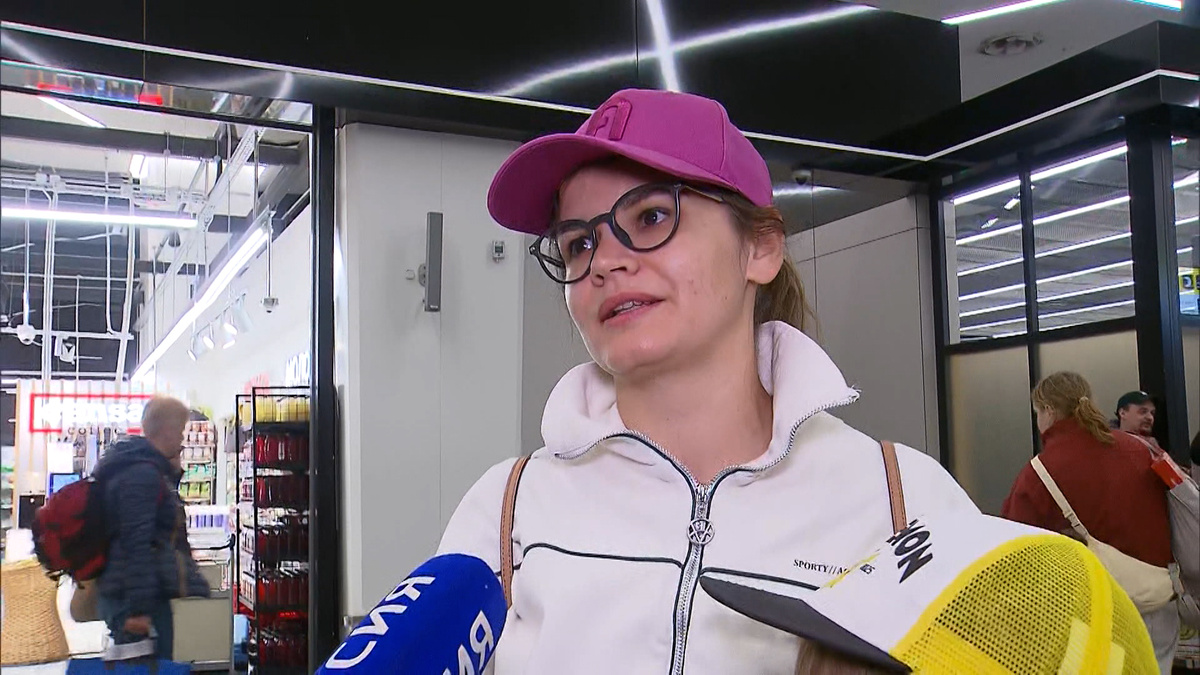    прилетевшие из ОАЭ россияне