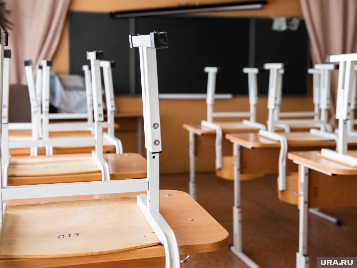     В Сургуте для учеников первой смены объявлены актировки из-за морозов