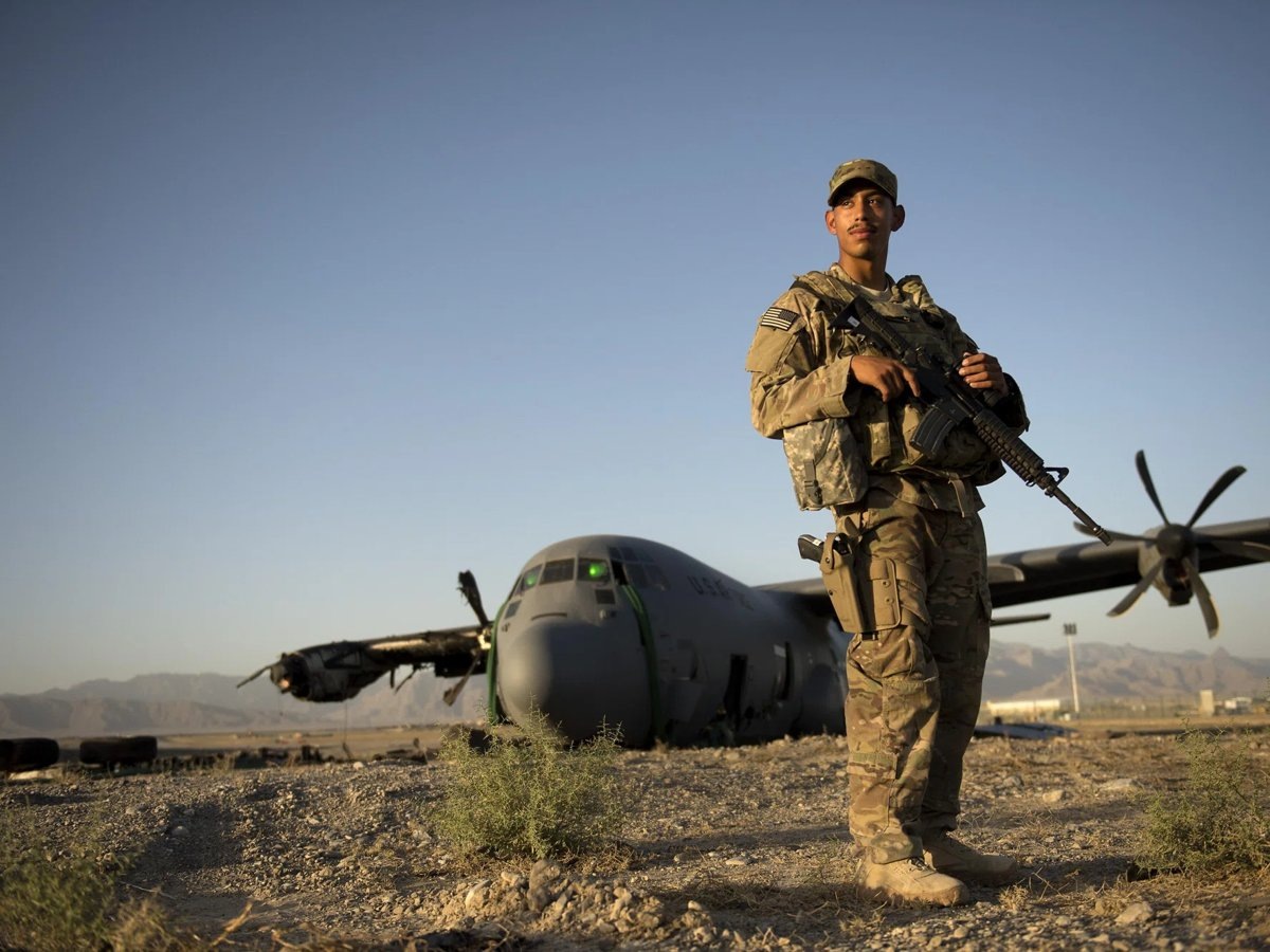     В Неваде прошло множество землетрясений у секретной военной базы США