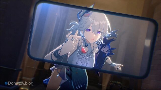    Яо Гуан роняет телефон