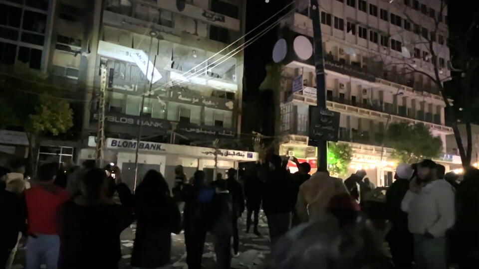     Al Hadath: Израиль атаковал здание телеканала "Хезболлы" Al-Manar ruptly