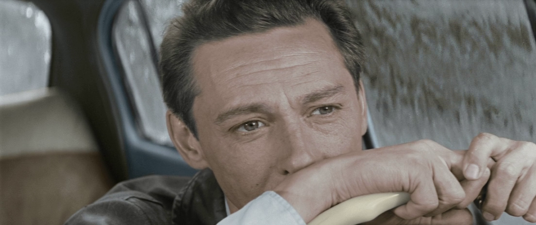 Кадр из фильма "Три тополя на Плющихе" (1968)