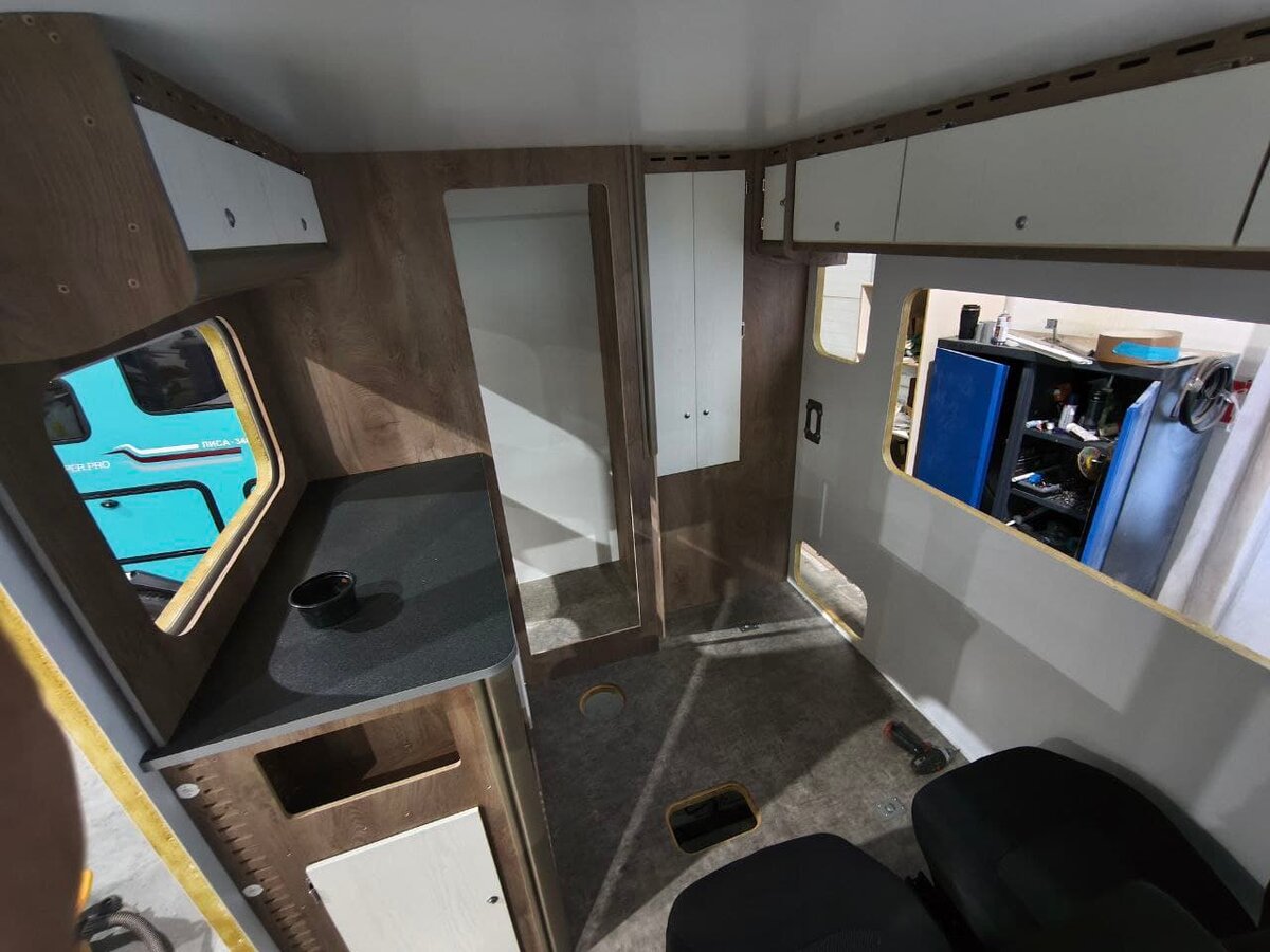    Кемпер на базе FAW T80