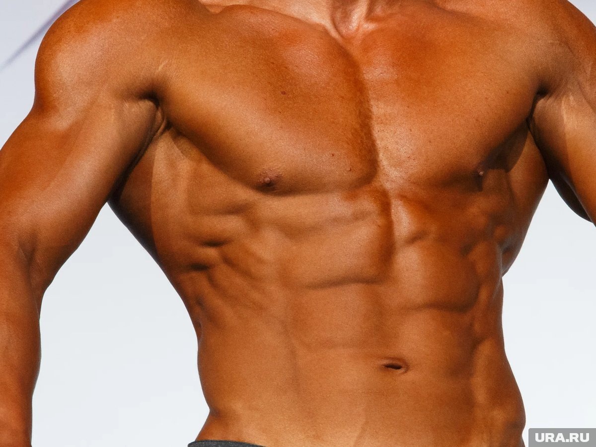     Бодибилдер, которого называют «иранским Бредом Питтом», погиб во время протестов