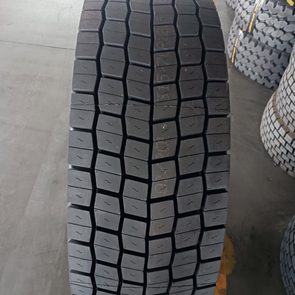 Грузовые шины APLUS D318 315/70R22.5