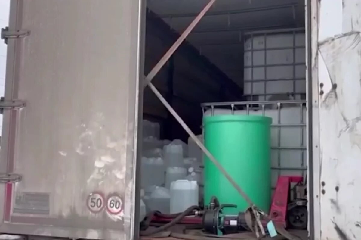    Житель «ликёро-водочного» города Кузбасса продавал 11 т опасного алкоголя