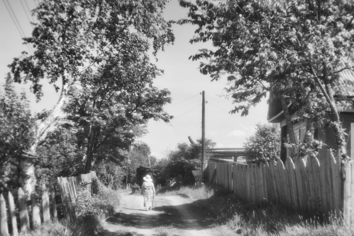 Фото сделано на монокль. Сделал их три, только один оказался ужасным.