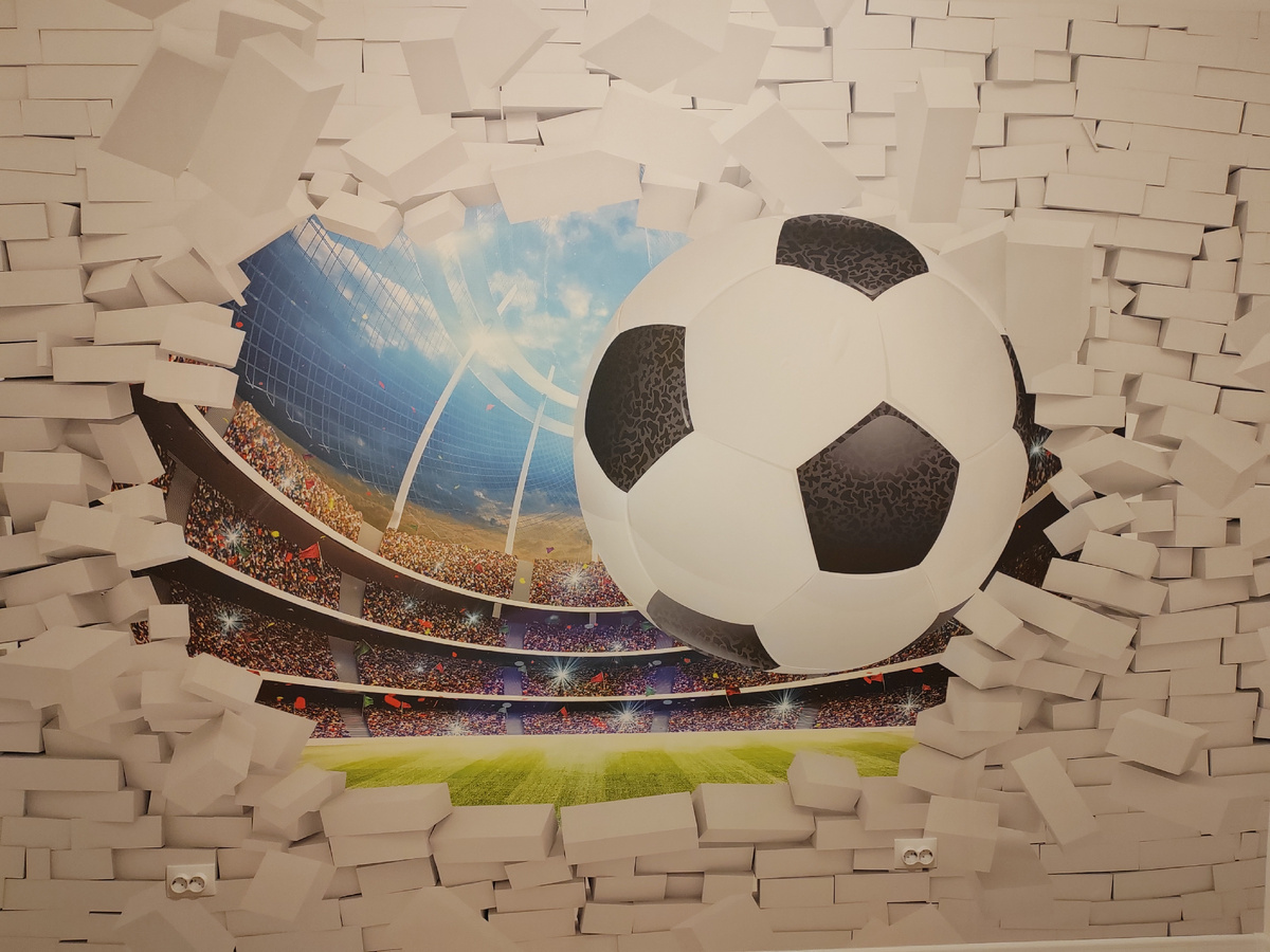 Стена у Пети