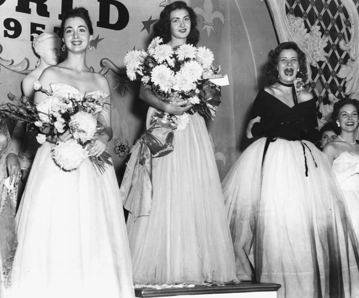 1953 Мисс Мира 1953 — Дениз Перье