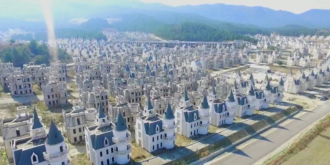 10 городов, которые природа забрала обратно