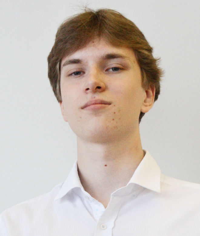 
Дмитрий Гребёнкин