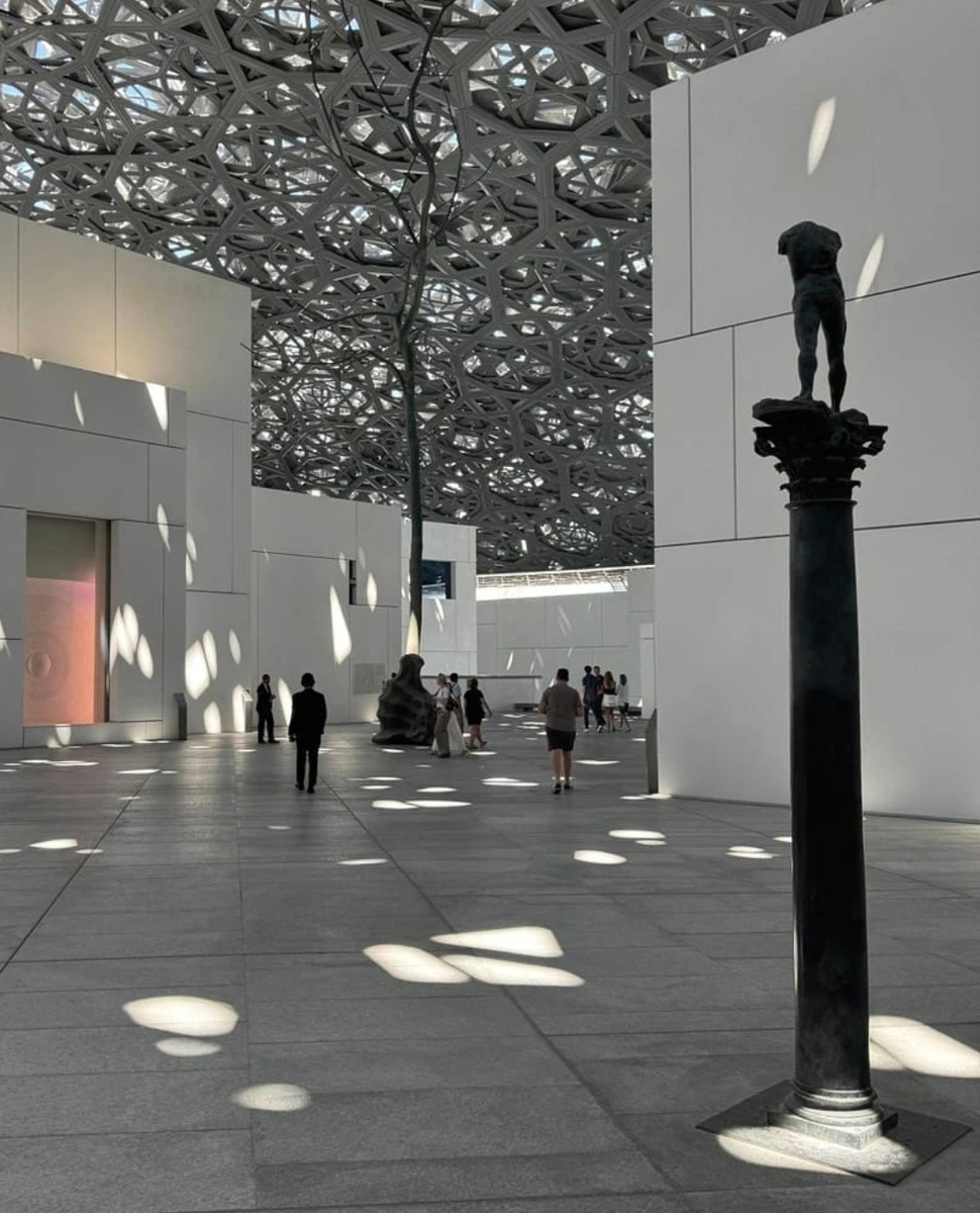 Купол стал сам экспонатом музея.