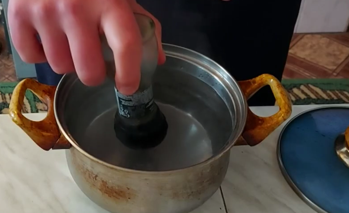 Опускаем нашу мельницу в горячую воду