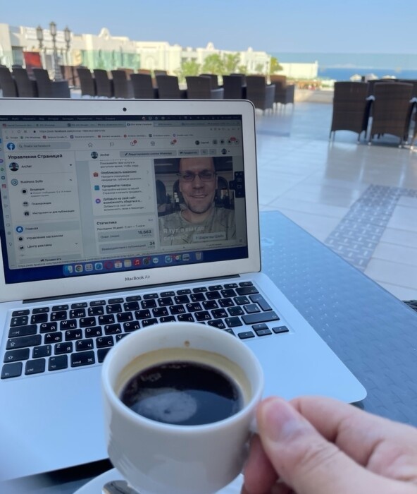 Похоже, я был слишком наивен, думая, что бизнес настройки рекламы в соцсетях – это вечный источник денег.