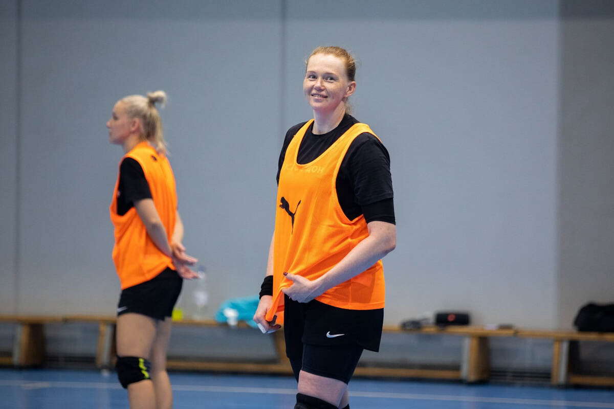    Ксению трудно встретить в плохом расположении духа