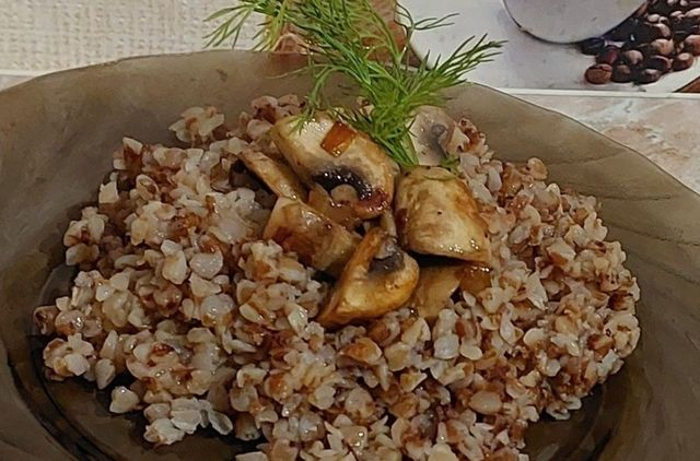 Академик Шишонин против гречки: почему любимая каша может повлиять на сосуды и давление