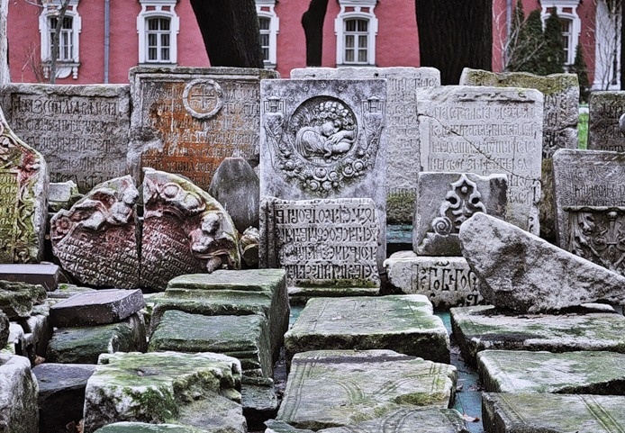 "В пламя попал мотылёк, С неба пали созвездия"(с) Фото: specritual.ru