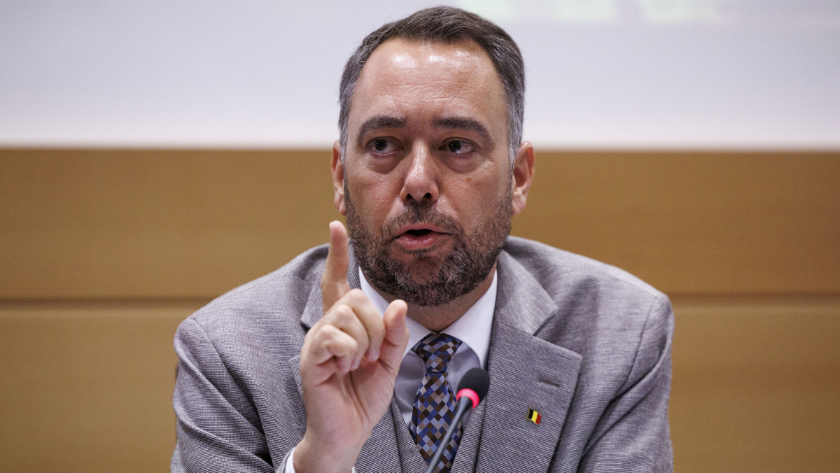    Максим Прево 2025 GLP