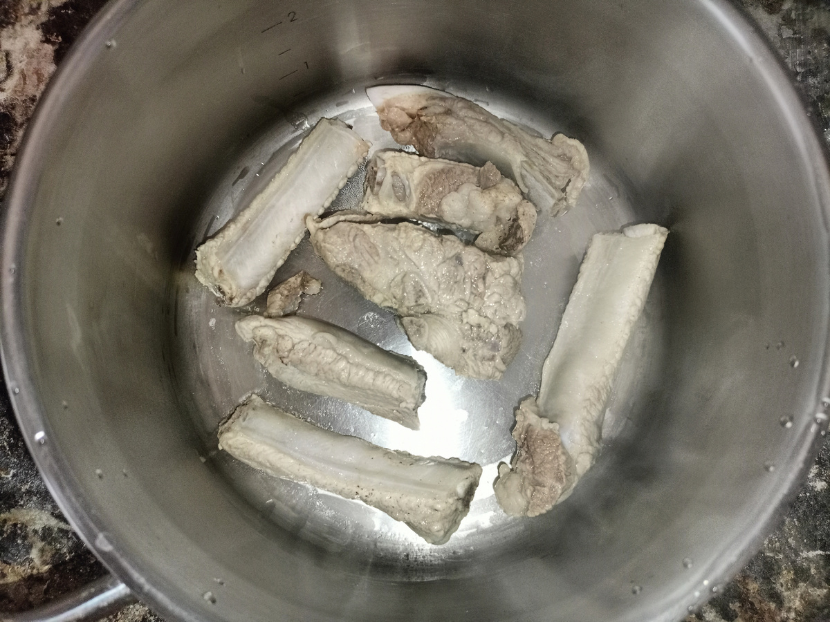 Из личного архива - свиные кости Тонкоцу