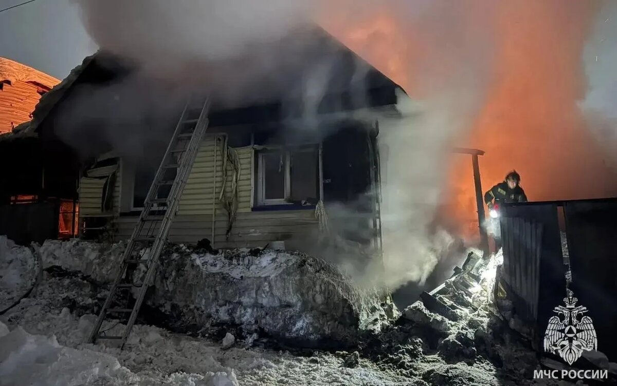    67-летний мужчина погиб на пожаре в Сарапуле