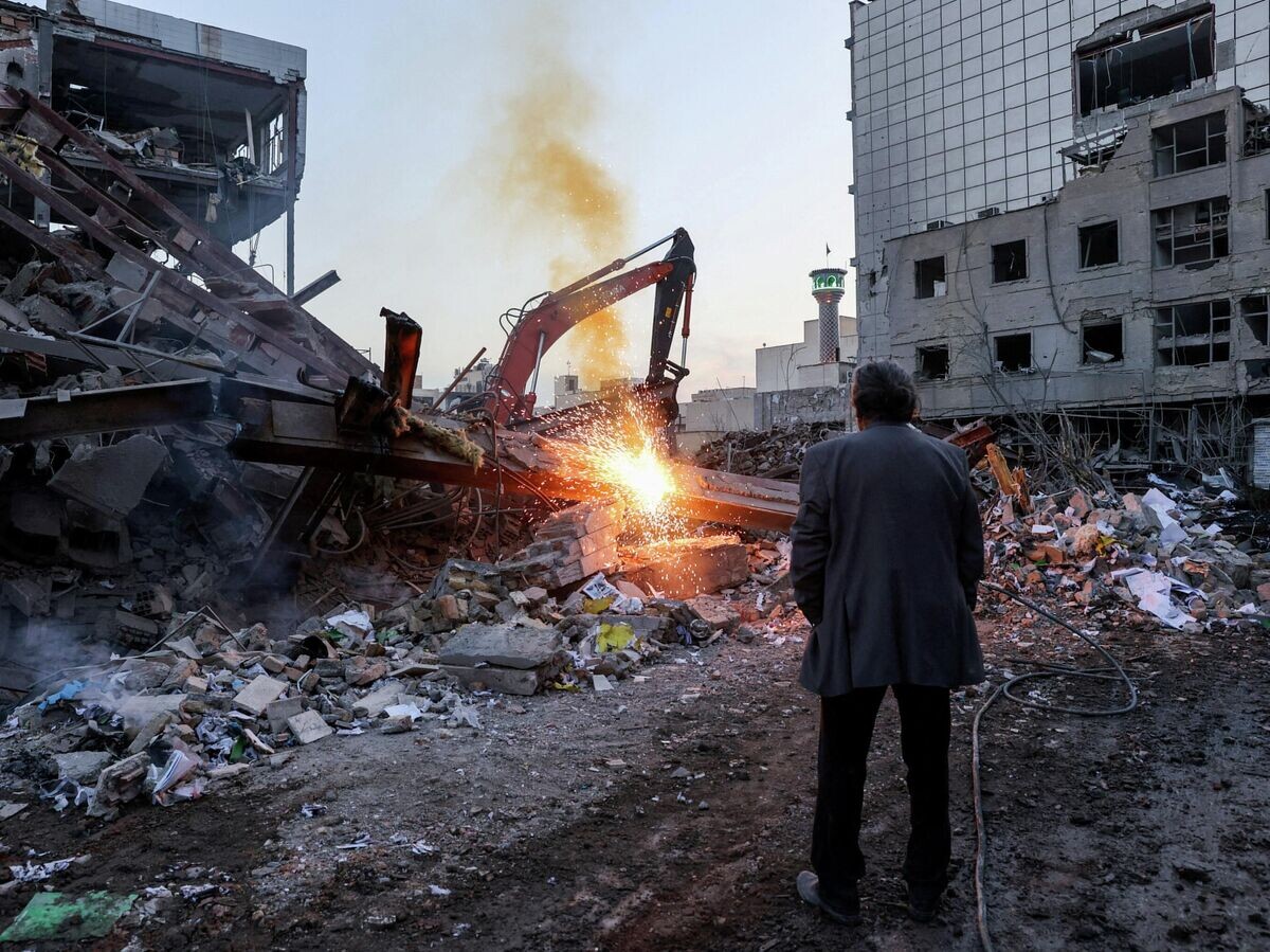    Последствия удара по Тегерану | © REUTERS / Majid Asgaripour