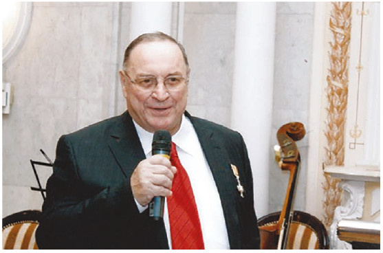 Юрий Борисович Белоусов (1942 — 2017), член-корреспондент РАН. Из открытых источников