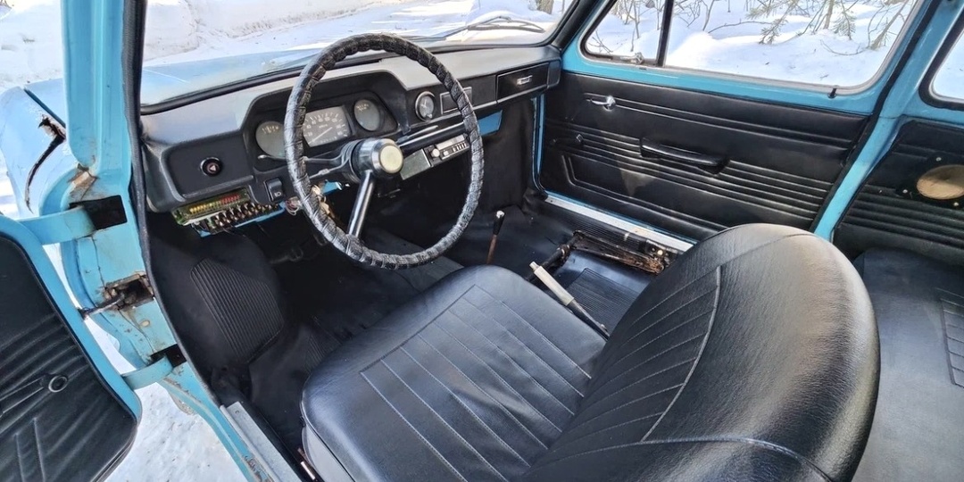 Китайцы за 2 миллиона стоят в салонах, а советский Запорожец разбирают за пару дней. Разбираемся в феномене