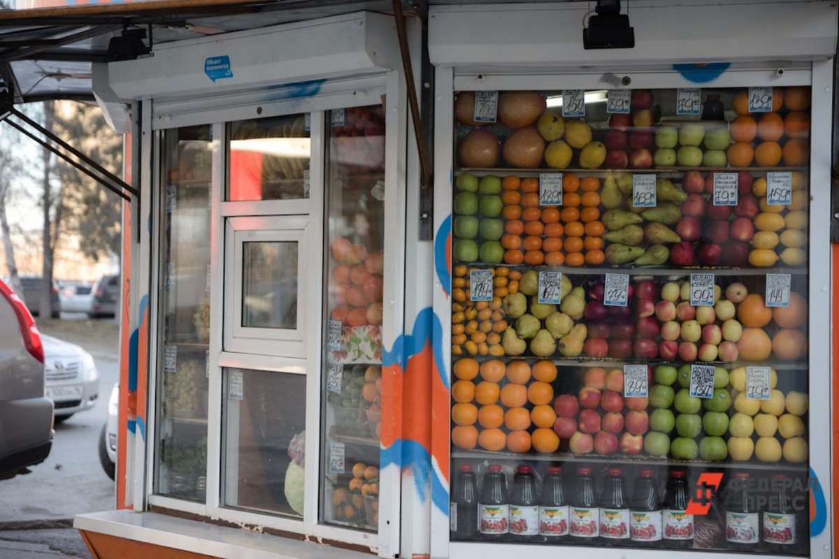 За год во дворах Екатеринбурга появилось почти двести киосков.  Фото: ФедералПресс / Евгений Поторочин