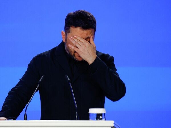    © REUTERS / Valentyn Ogirenko