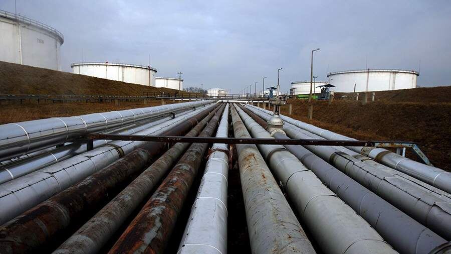    Фото: TASS/EPA/ZSOLT SZIGETVARY