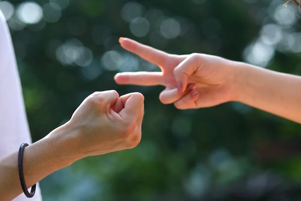 Кто проиграет, тот Доик Изображение взято из открытых источников