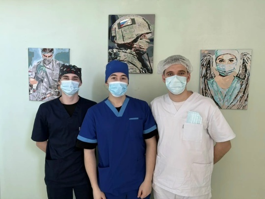     Студенттар тәжрибә туплай