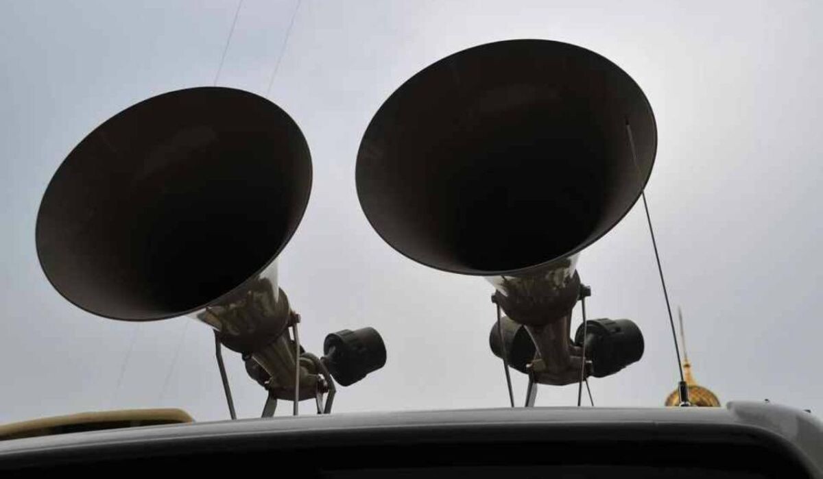     Система оповещения. Источник: omsk.kp.ru Автор фото: Сергей Шахиджанян