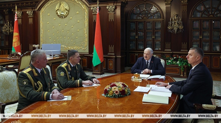     Курс на боеспособность: Президент потребовал пересмотреть систему подготовки офицеров