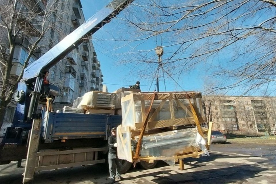    В городе заменят 36 лифтов. Фото: Минстрой ЛНР