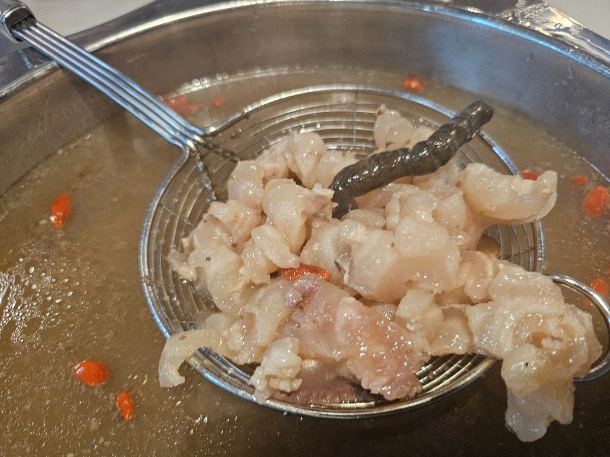 Фото 2 - Бычий пенис в варёном виде