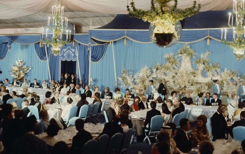 Мировые лидеры на банкете в честь 2500-летия империи