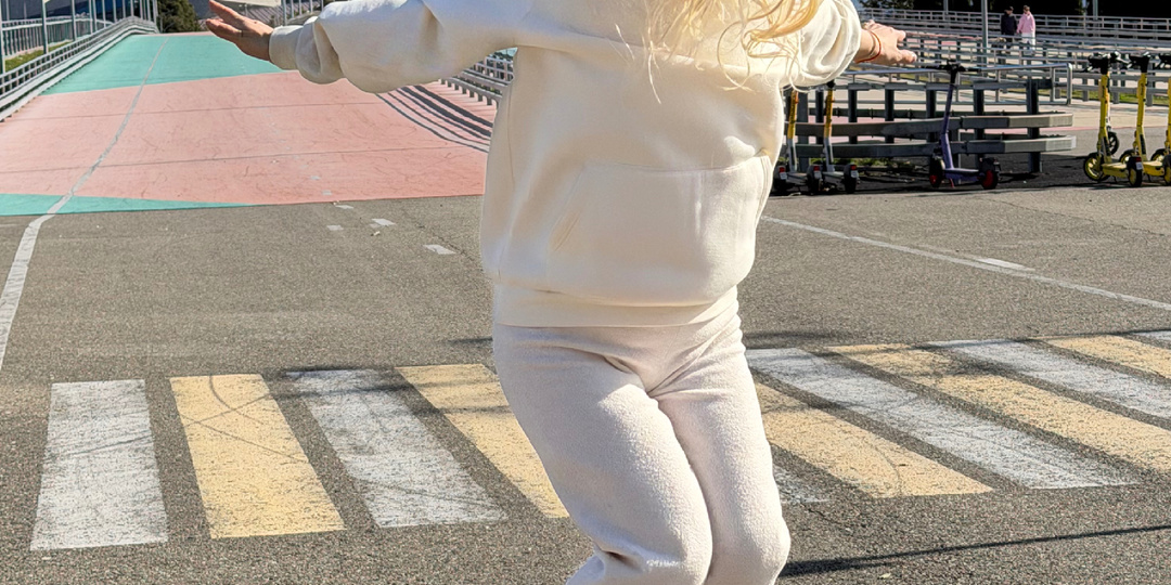 Движение, которое лечит: что такое гимнастика Хаду и как она меняет вашу «химию»