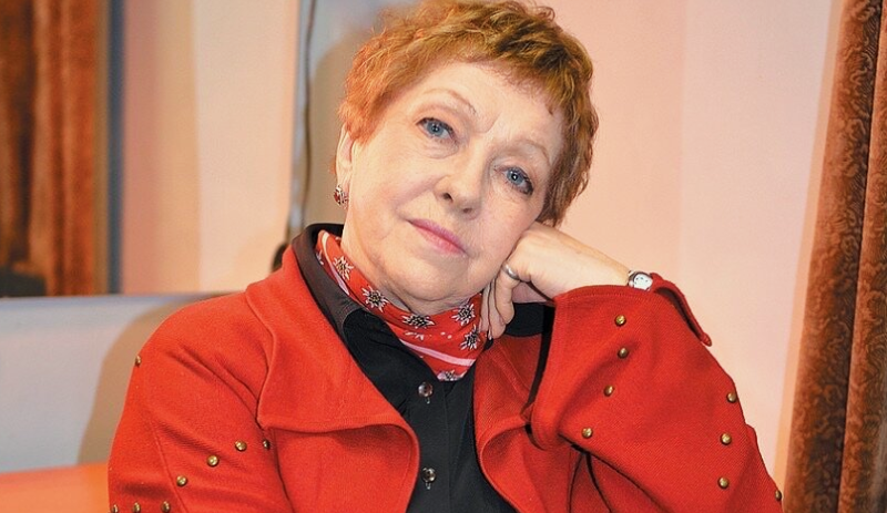 на фото Ольга Волкова 