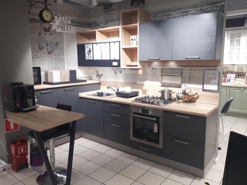 Выставочный вариант готового решения для кухни из магазина (фото из открытых источников в интернете)