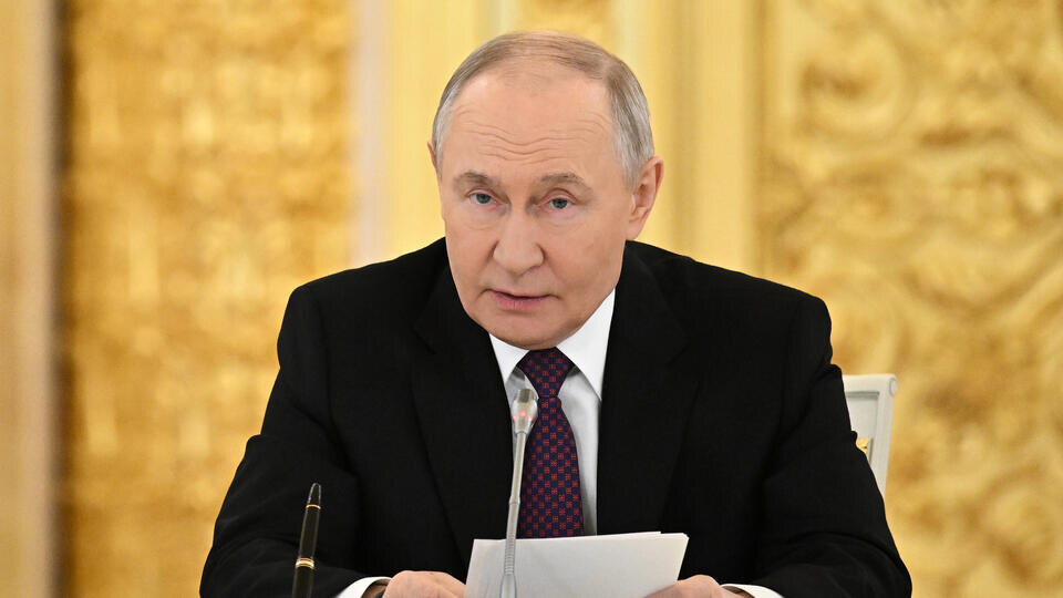     Путин отметил заслуги Венгрии в переговорах по украинскому урегулированию РИА Новости/Сергей Бобылев