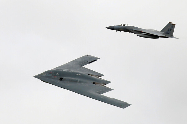 Бомбардировщик Northrop B-2 Spirit / Steve Parsons/PA Images/Getty Images   📷