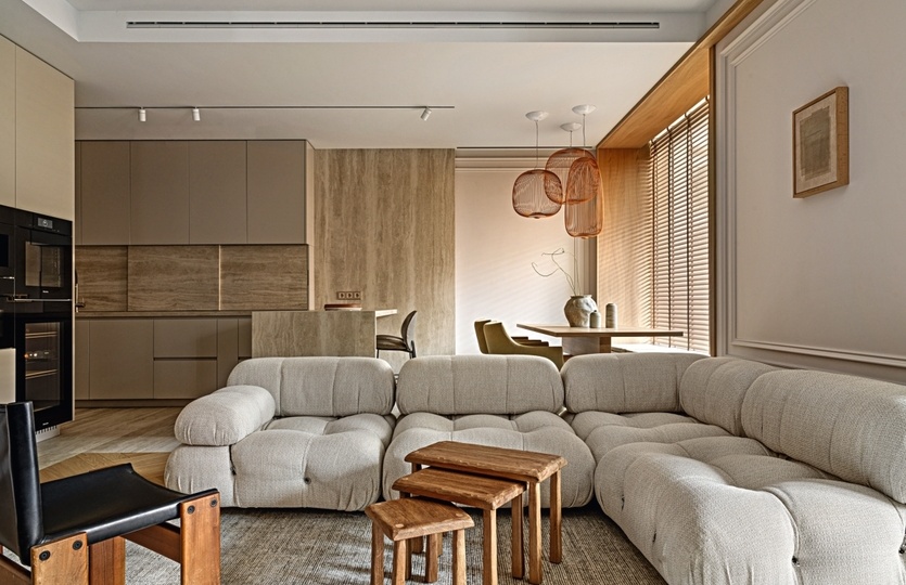 Элегантность вне времени: двухуровневая квартира в Москве