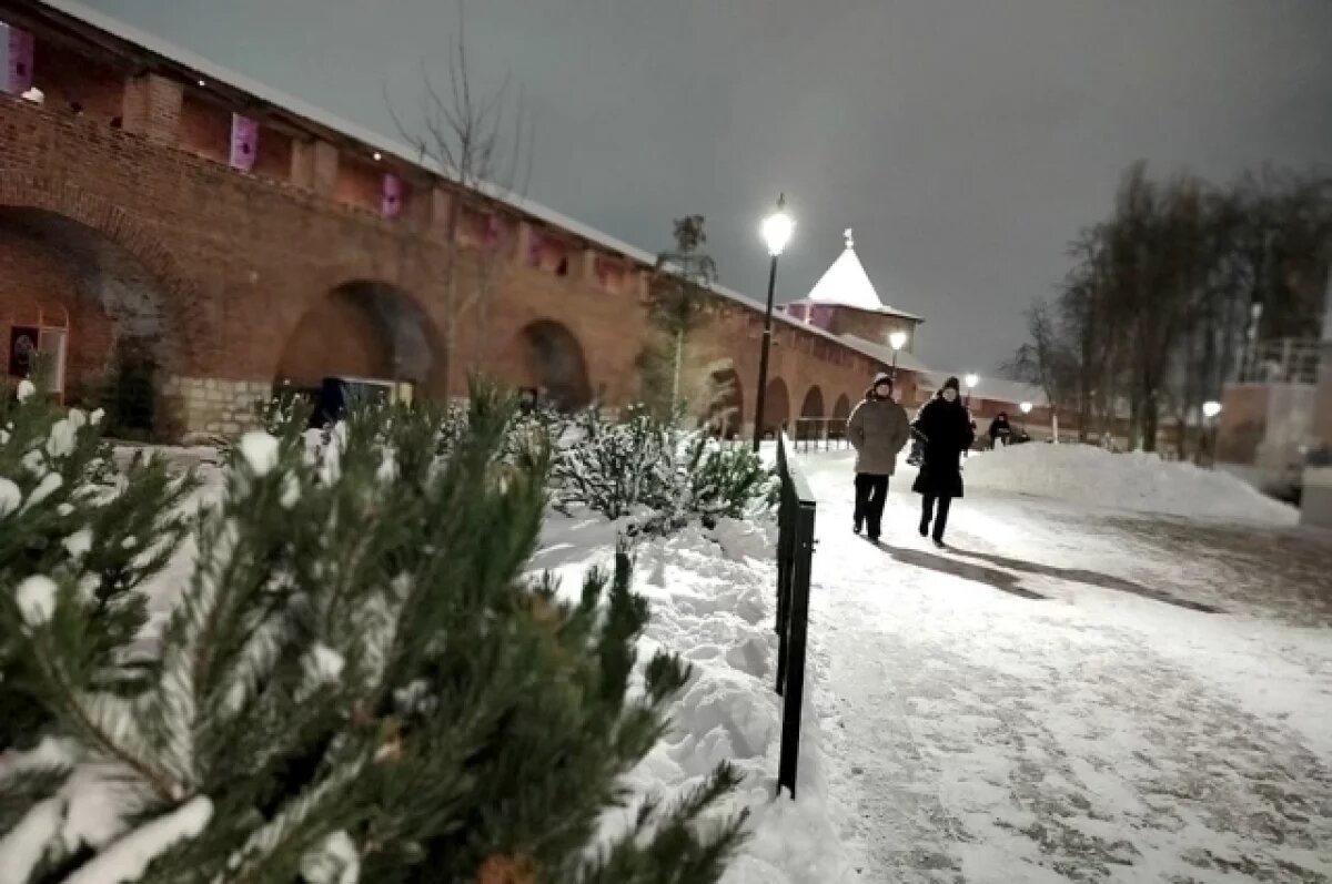    Крыша стены Нижегородского кремля обрушилась из-за снега