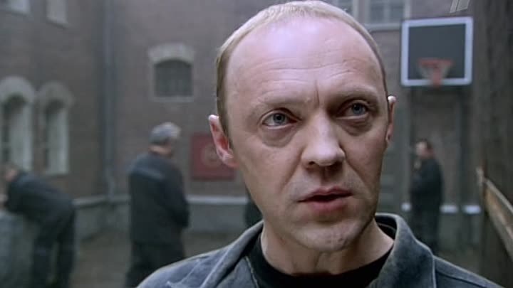 Как выглядят 7 актёров, которых режиссёры снова и снова делают злодеями